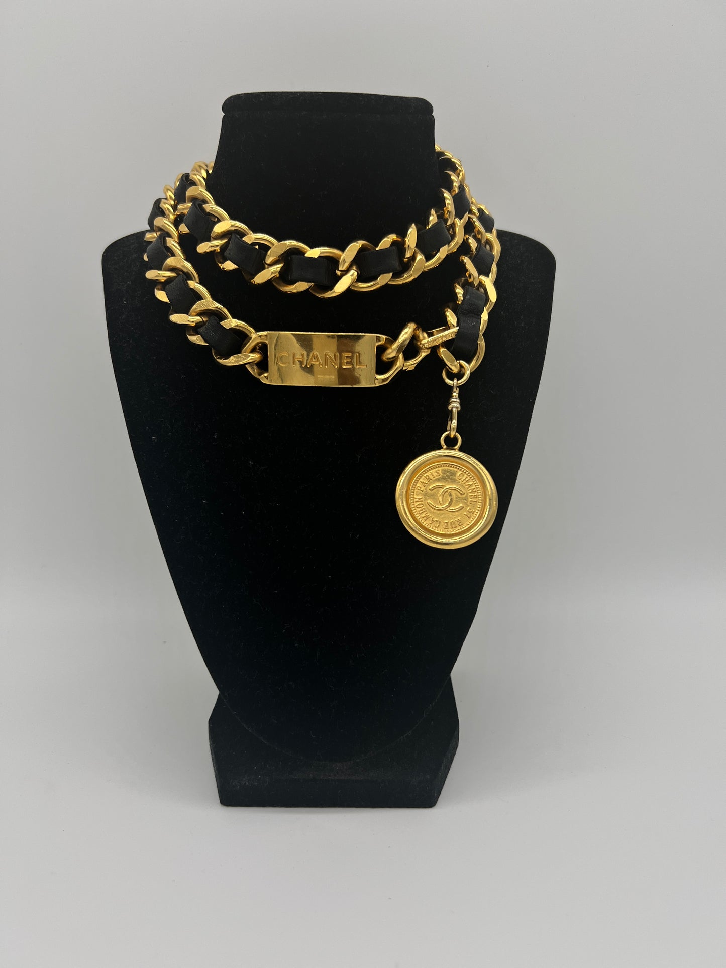 Vintage Chanel Cambon Chain Belt – Gold with Black Leather & Medallion