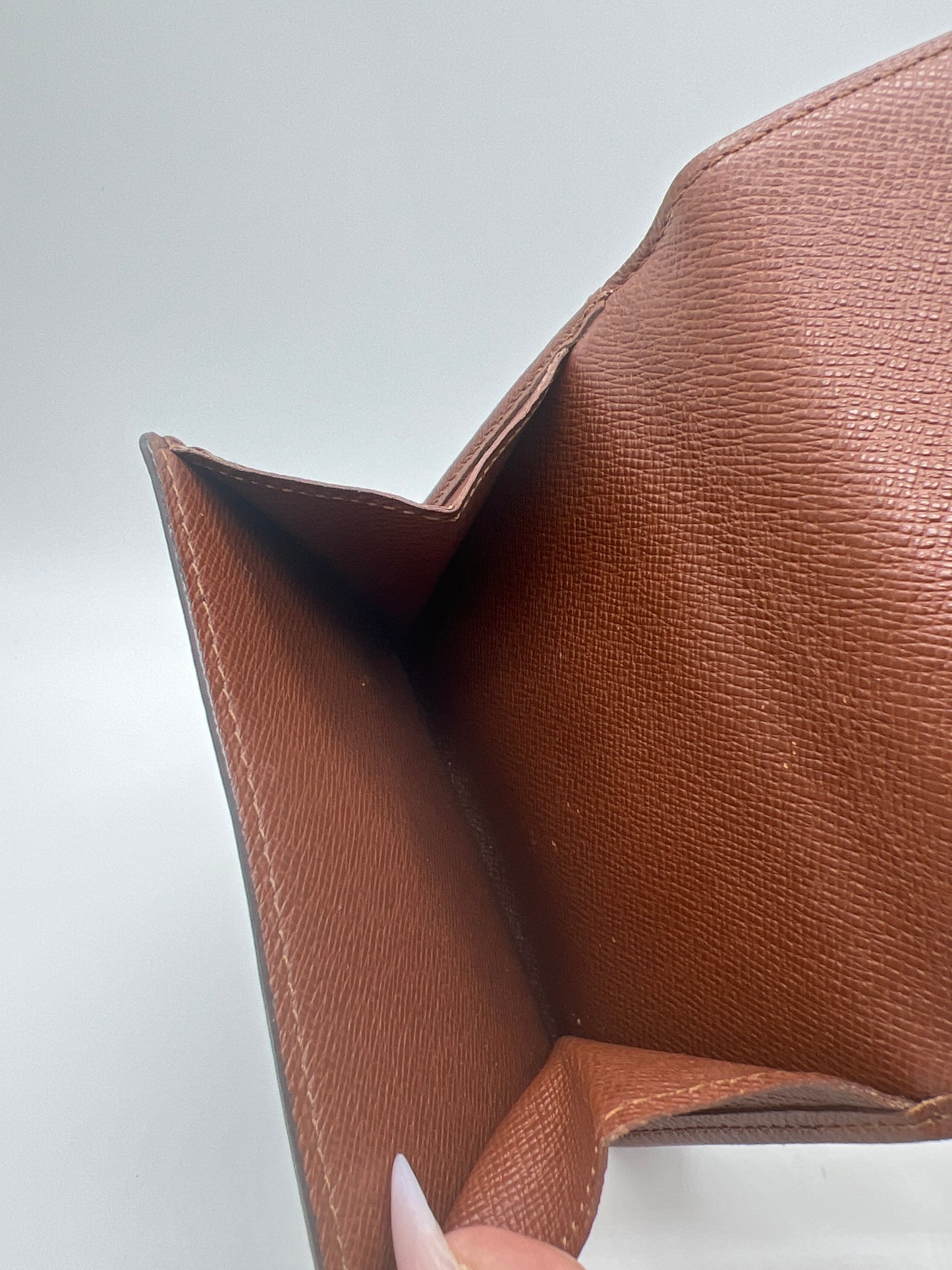 LOUIS VUITTON ELISE WALLET