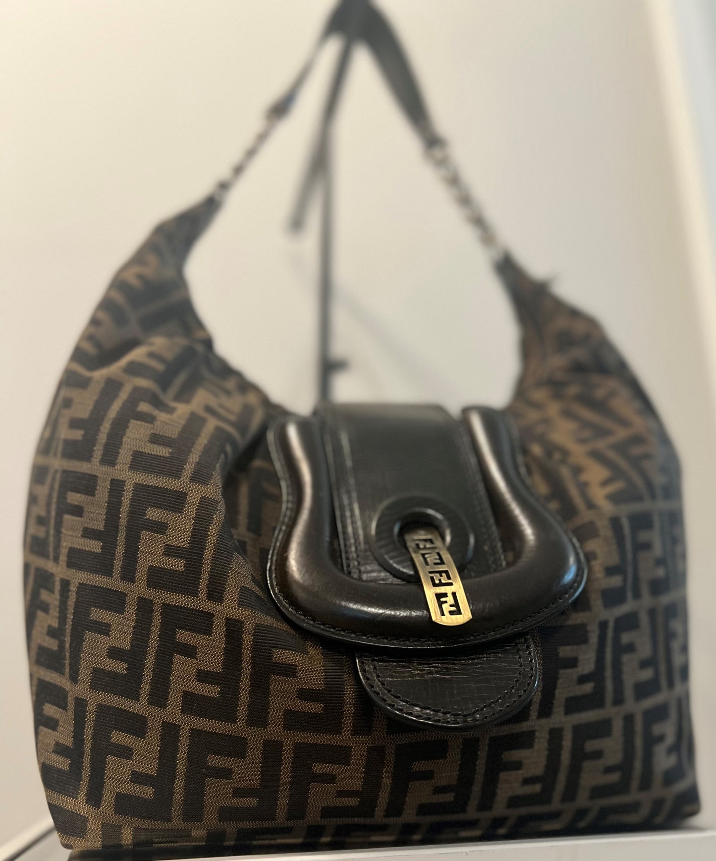 FENDI ZUCCA PRINT CANVAS BORSA B HOBO BAG