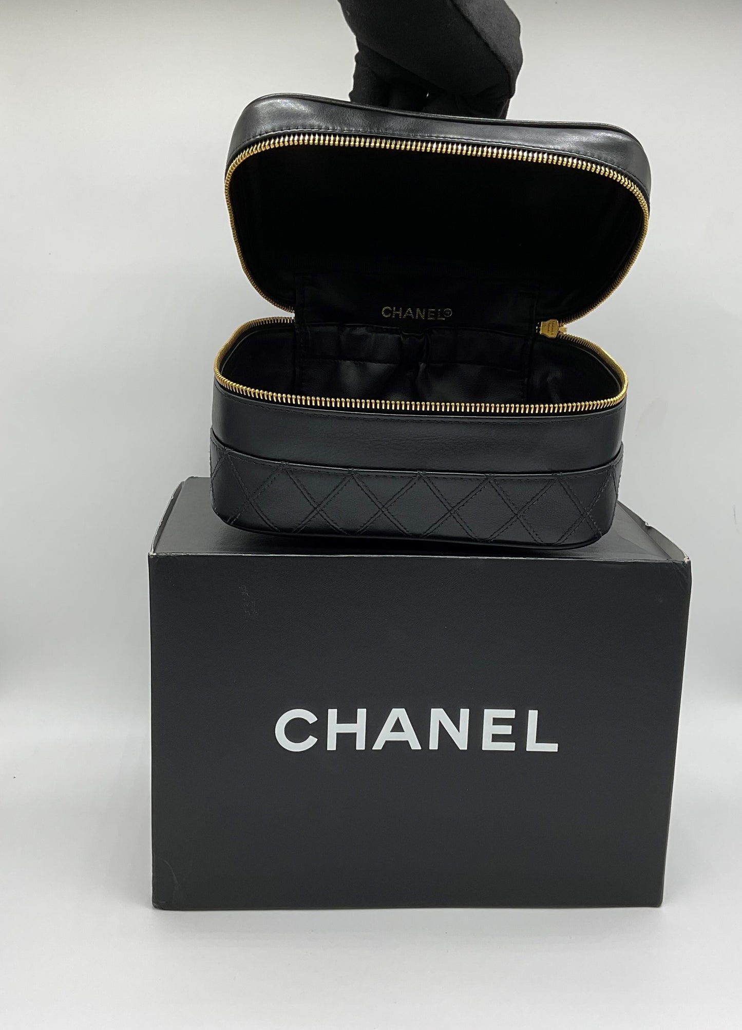 CHANEL VANITY COSMETIC BAG BLACK LAMBSKIN