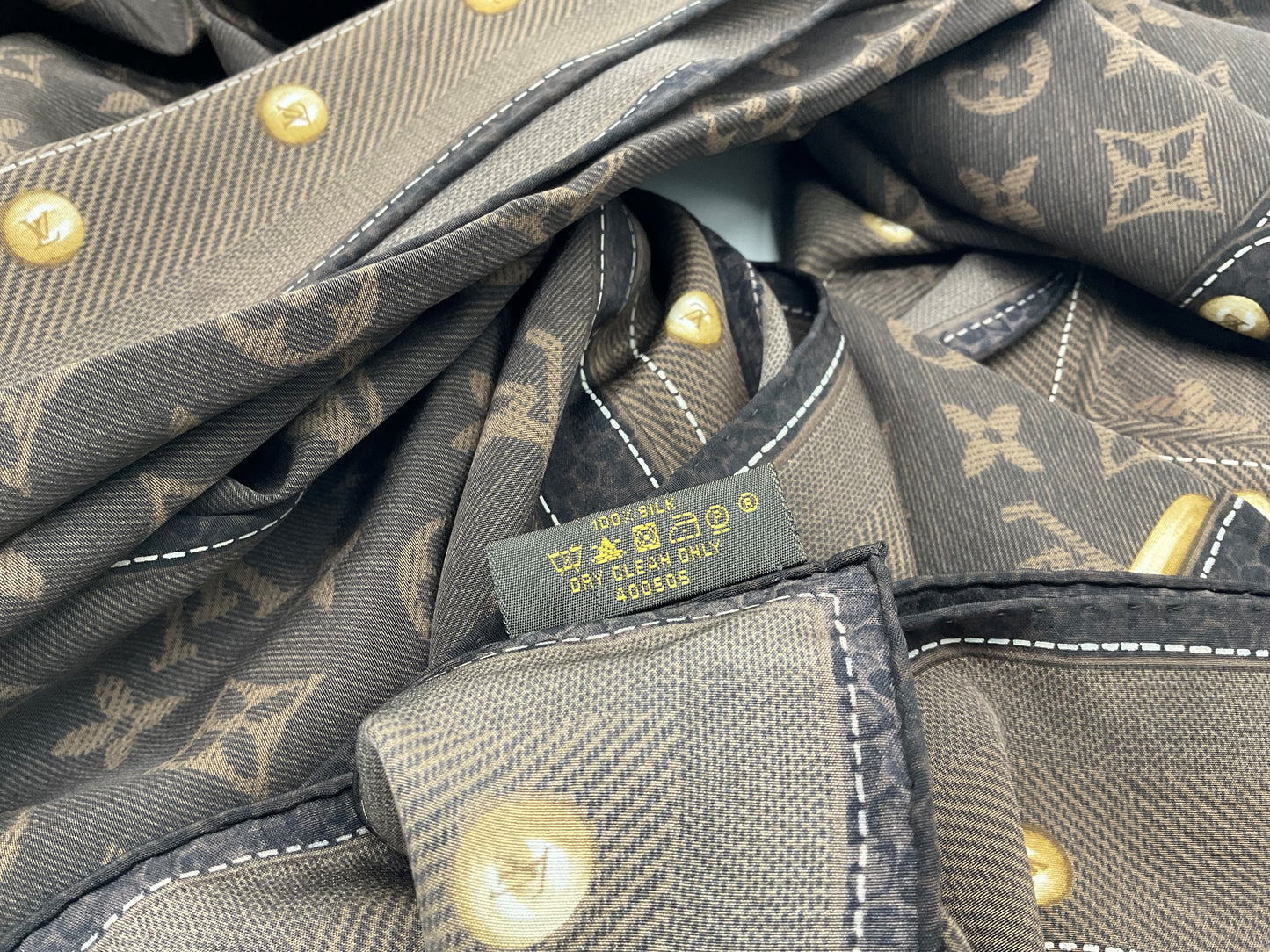 LOUIS VUITTON MONOGRAM NEW DENIM BANDANA SCARF EBENE