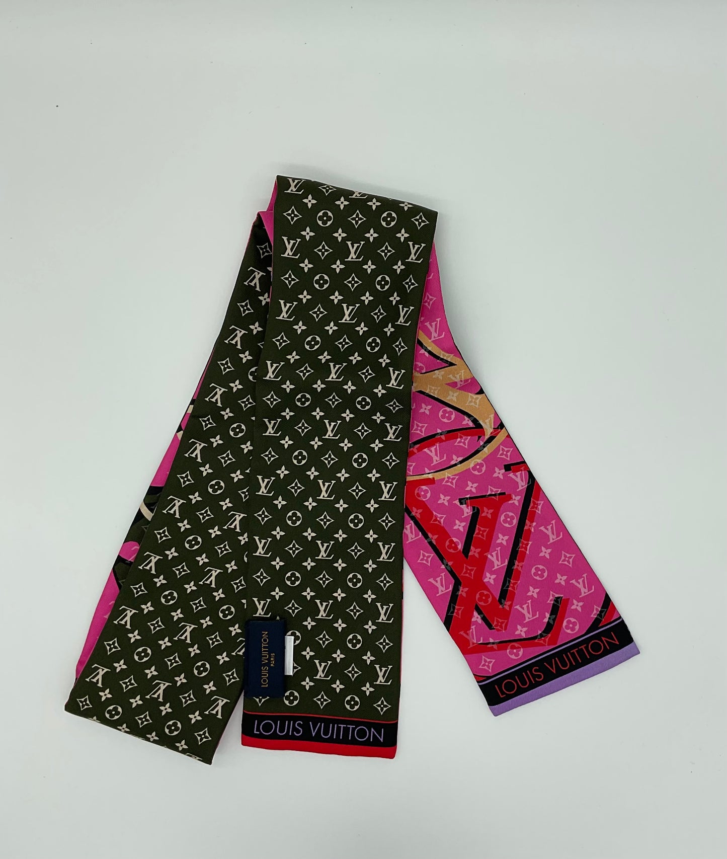 LOUIS VUITTON SILK MONOGRAM AND PINK PLANET BANDEAU TWILLY